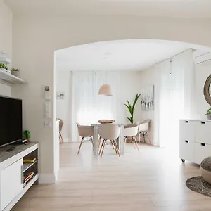 Apartamento Pirineos, Figueras