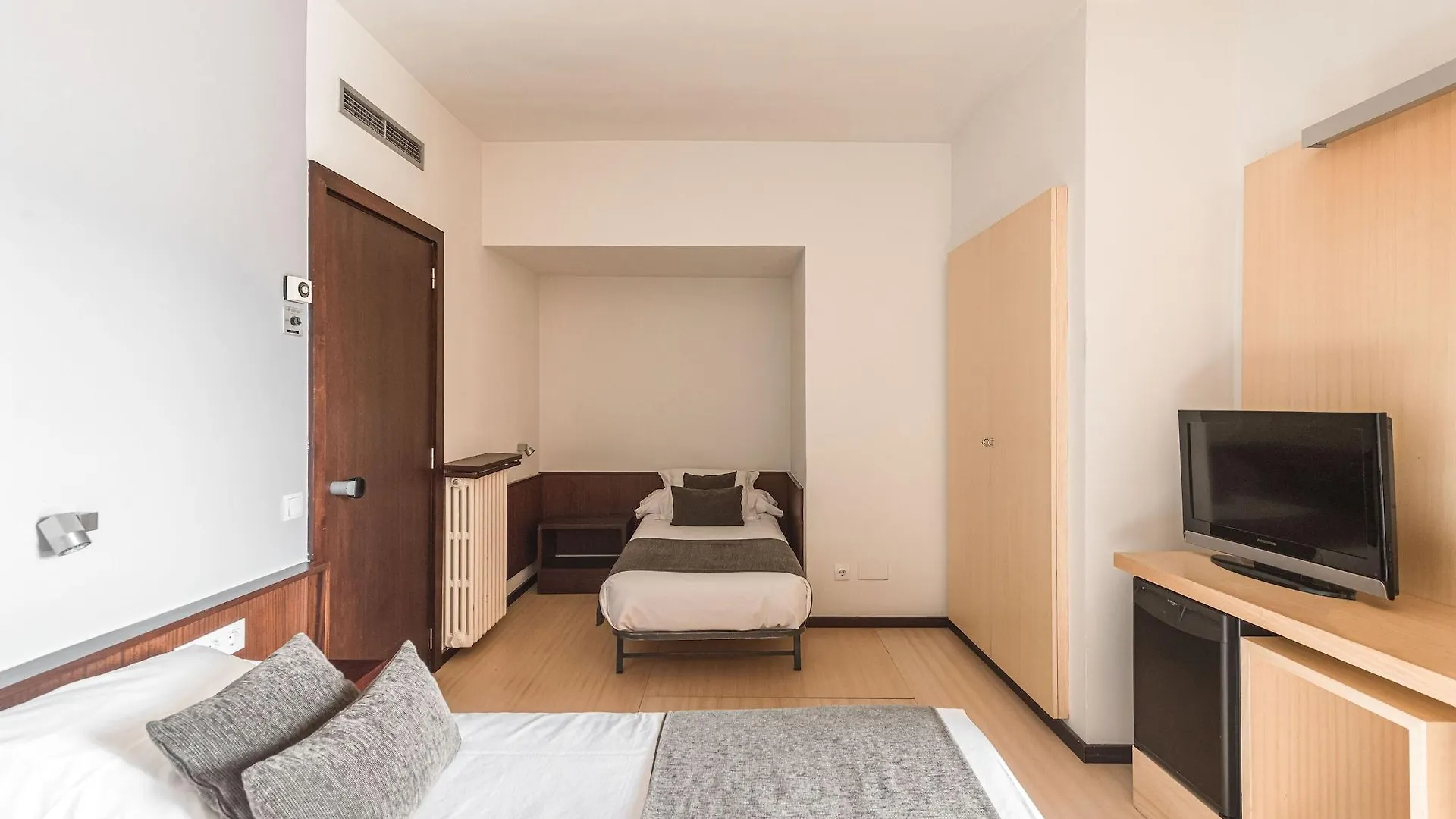 Hotel Emporda Figueres  4*, Figueres (Girona) Spanien